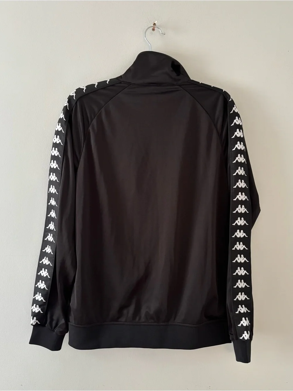 Kappa NWT Men’s 222 Banda Anniston Track Jacket Black Full-Zip Piping
